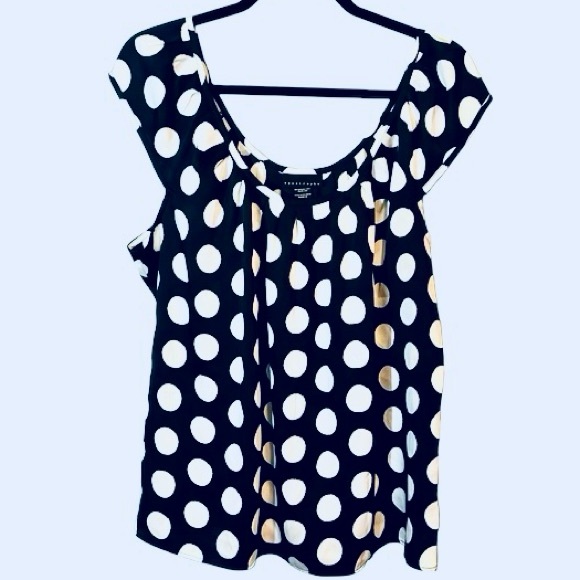 APOSTROPHE Black and White Polka Dot Top - Picture 1 of 3
